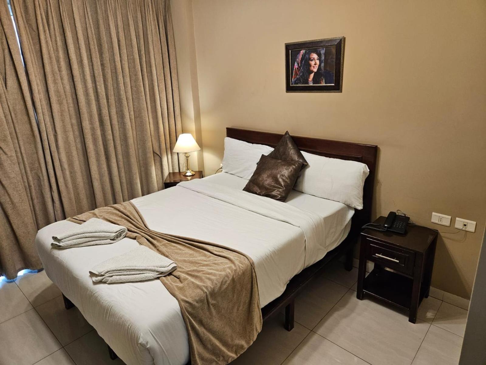 Saint John Hotel Madaba Exteriör bild