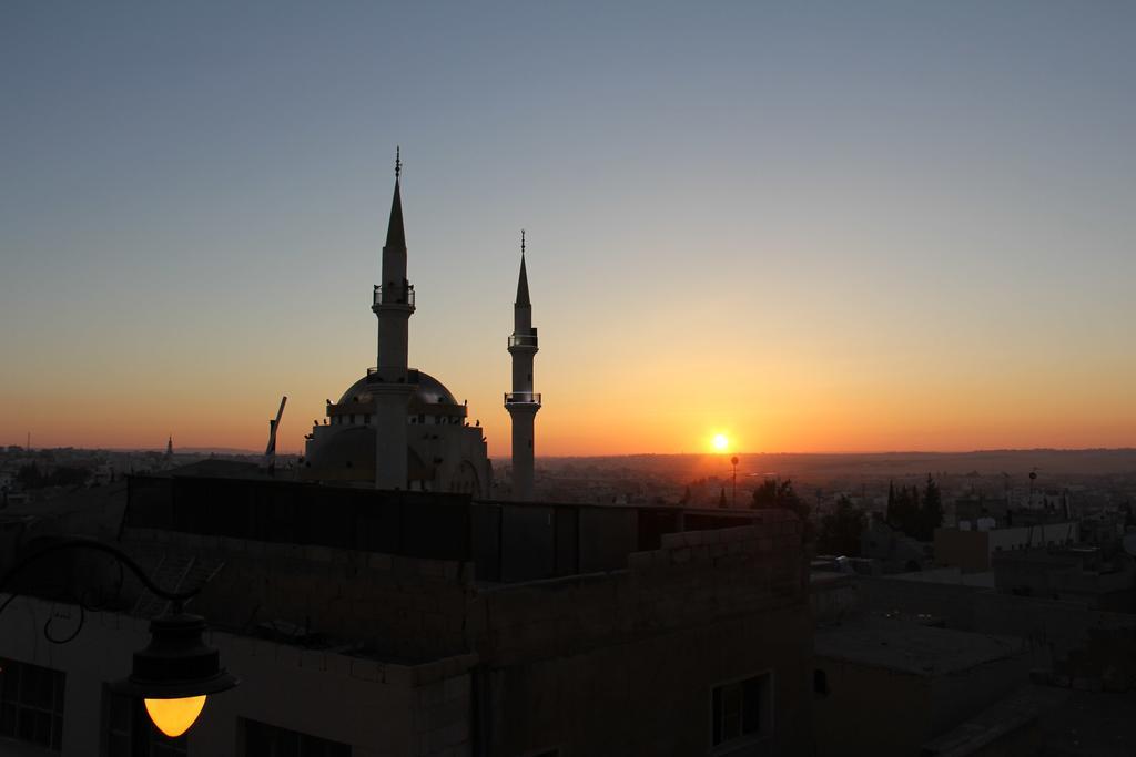 Saint John Hotel Madaba Exteriör bild