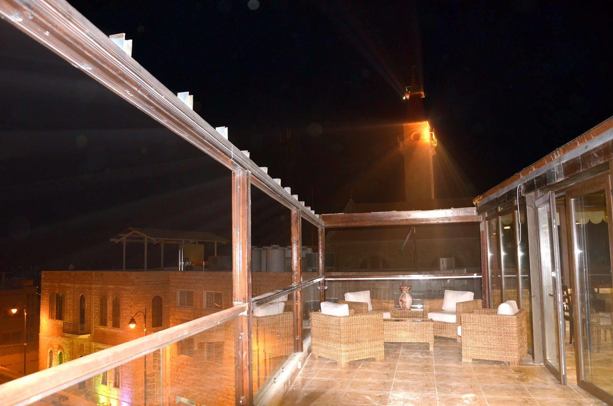 Saint John Hotel Madaba Exteriör bild
